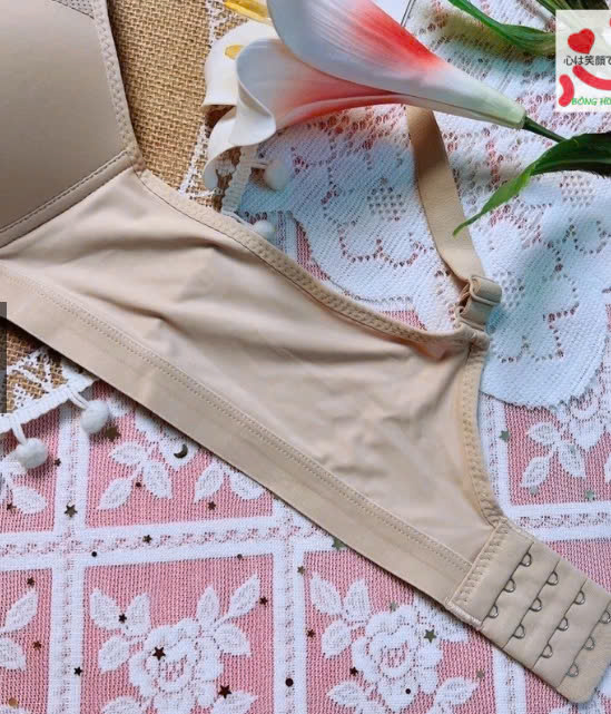 áo không gọng- áo su siêu mịn mút mỏng size 36-42