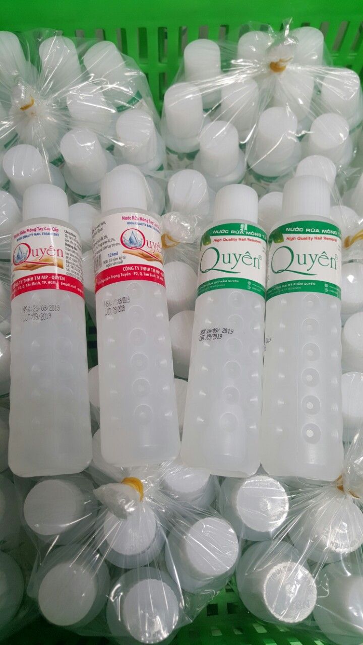 Nước Rửa Sơn Móng Tay Quyên 125 ml