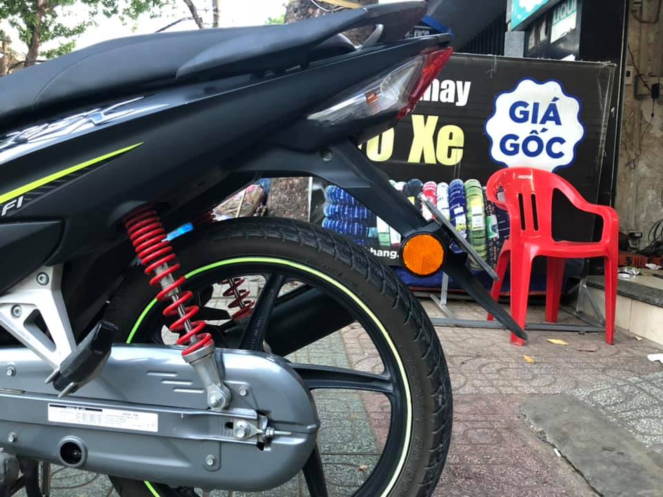 Mắt mèo biển sốsau ZHIPAT (240038)