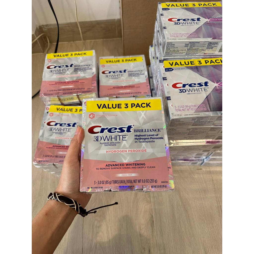 Kem Đánh Răng siêu trắng Crest 3D White Brilliance 4% Hydrogen peroxide