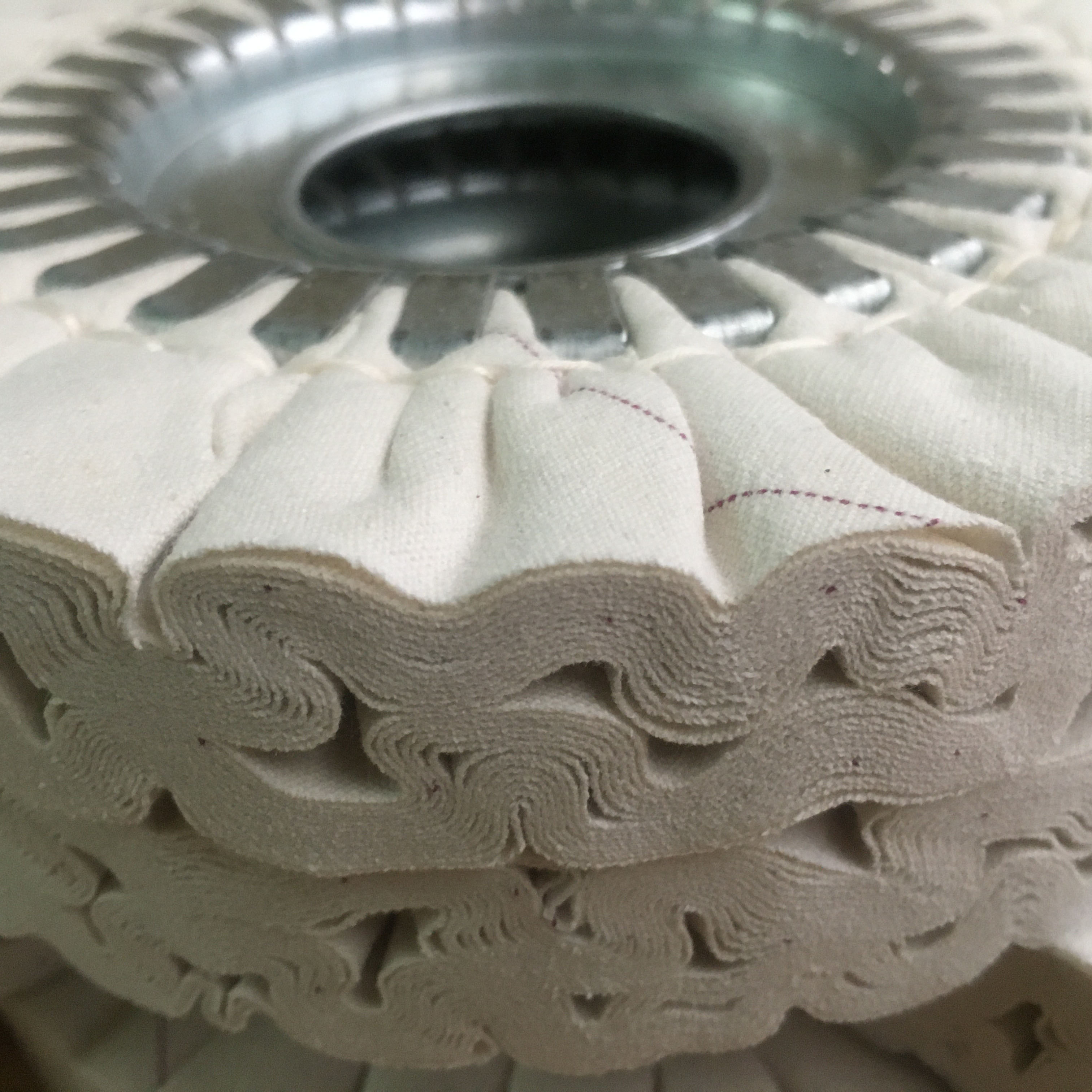 [HCM]Bánh vải đánh bóng máy dán cạnh