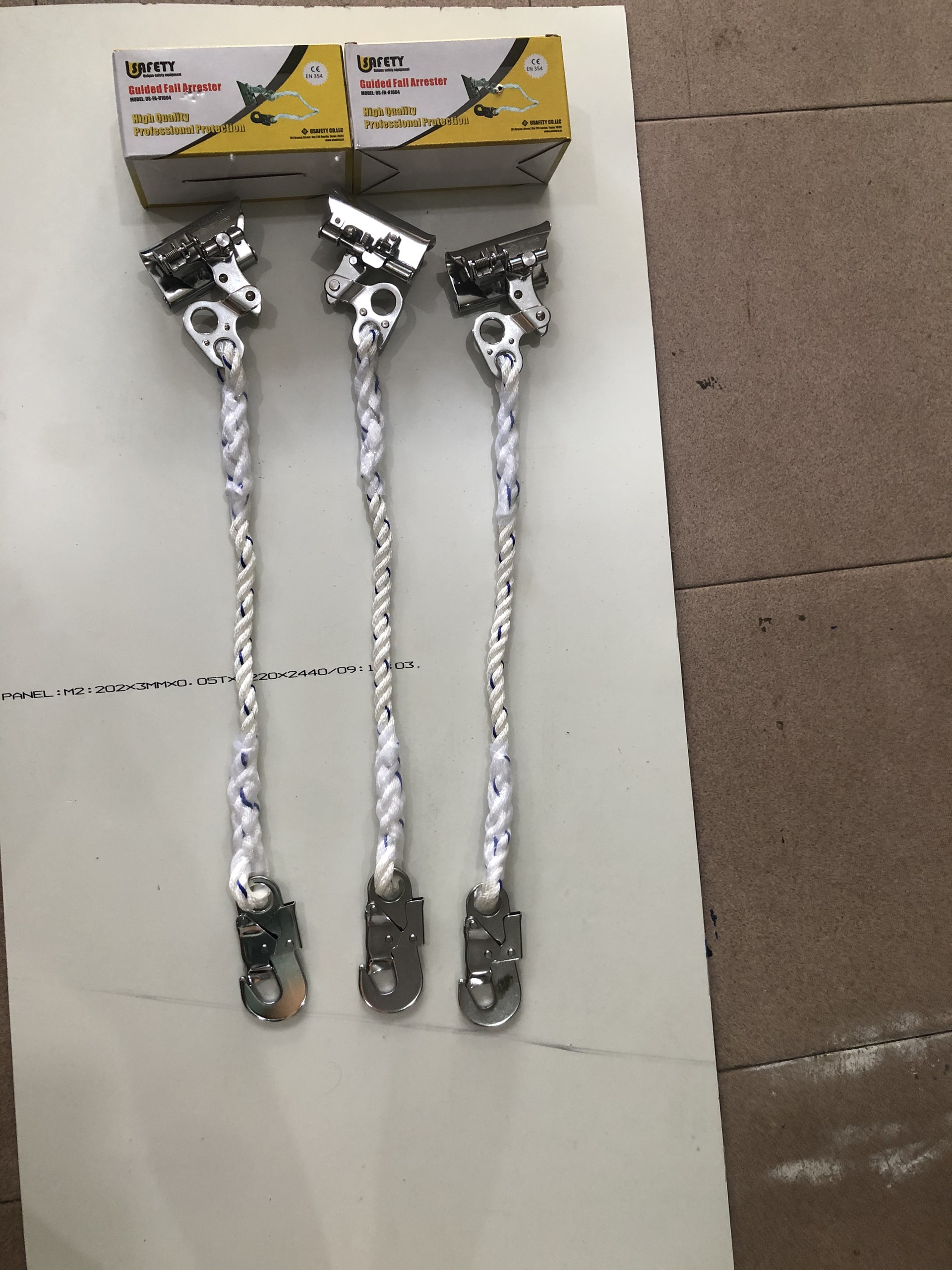 Khóa Hãm Chống Trượt D16