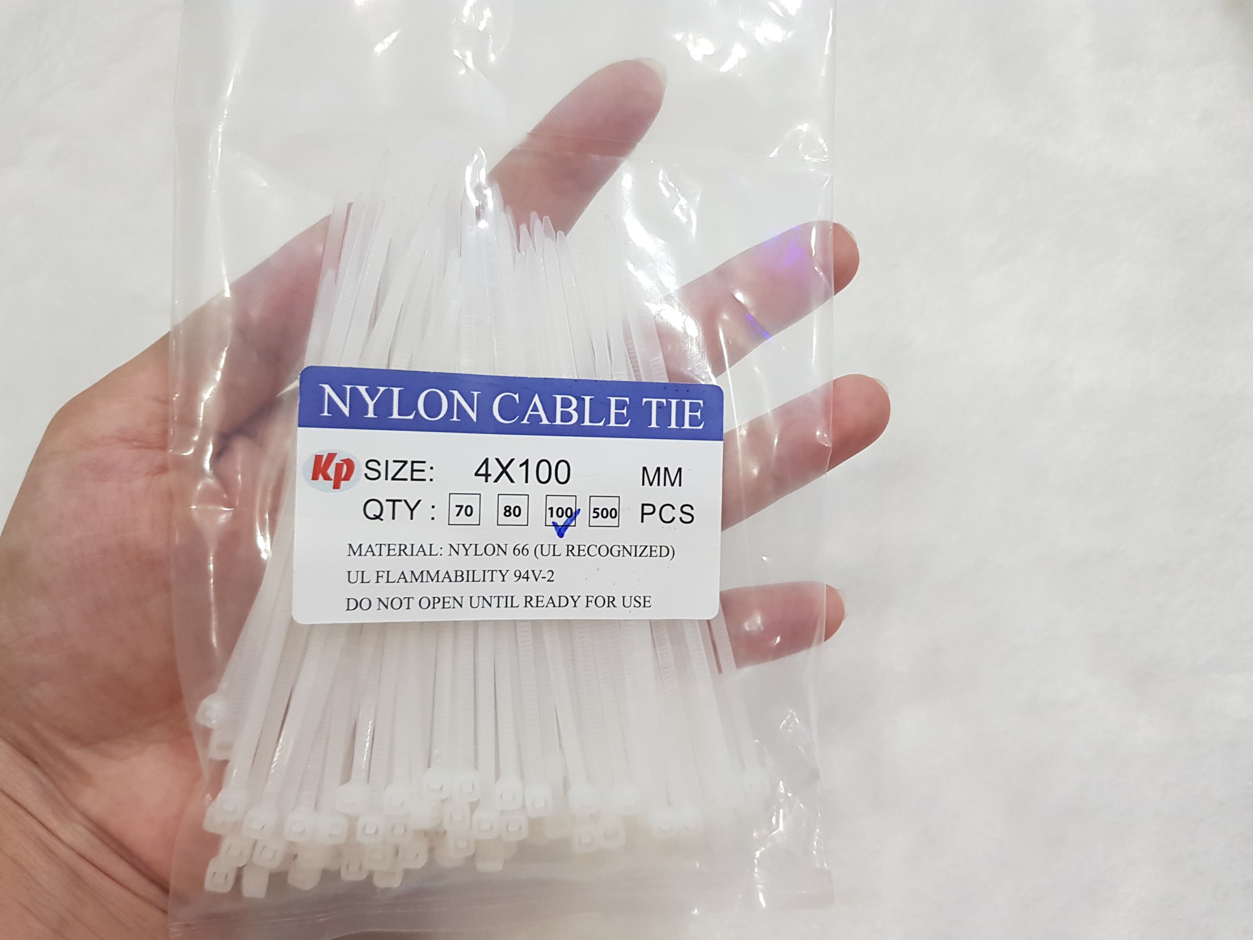 Dây rút dây thít kích thước 4x100 1 bịch 100 cái