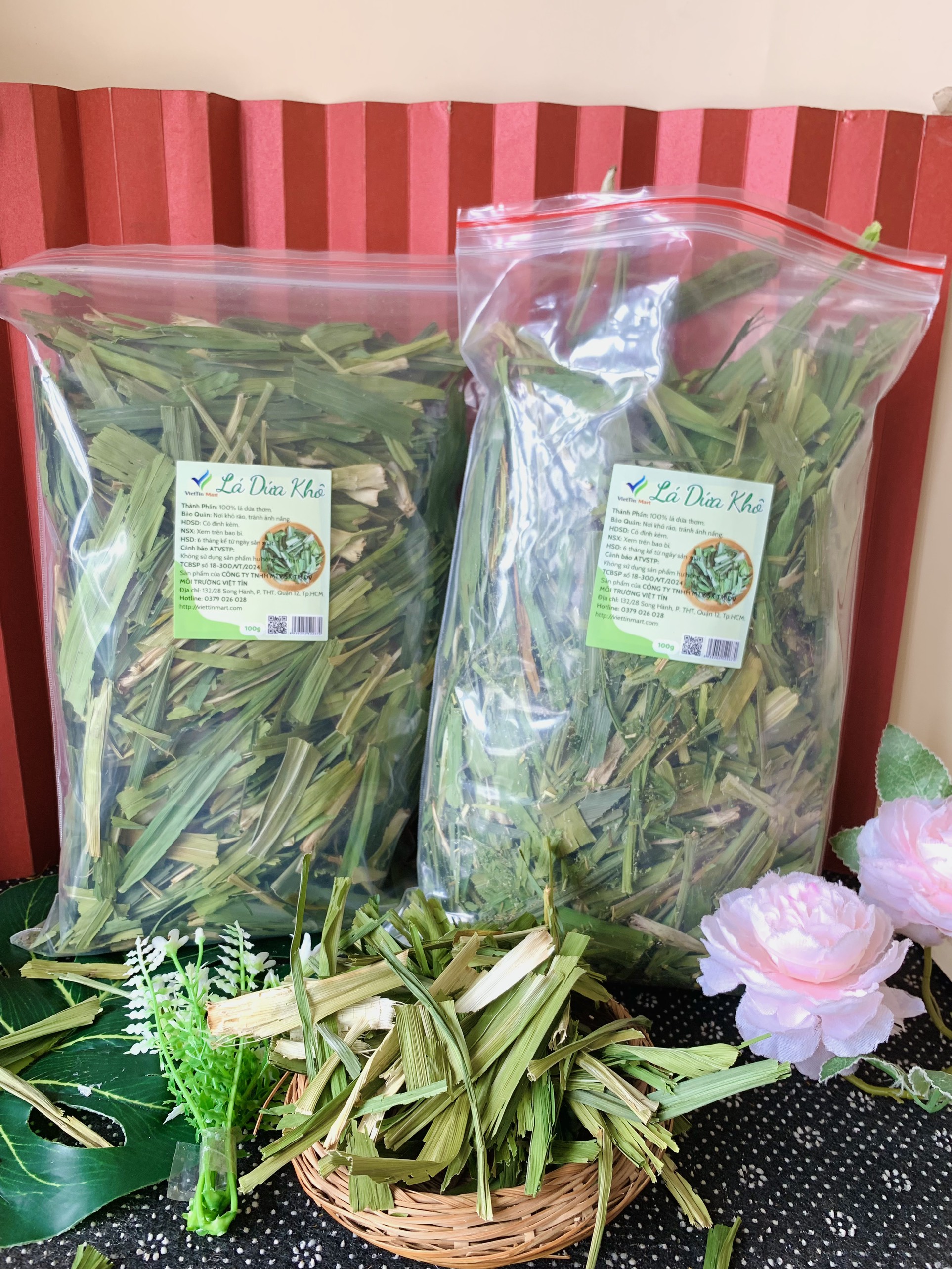 LÁ DỨA (LÁ NẾP) SẤY KHÔ THƠM TỰ NHIÊN 100G