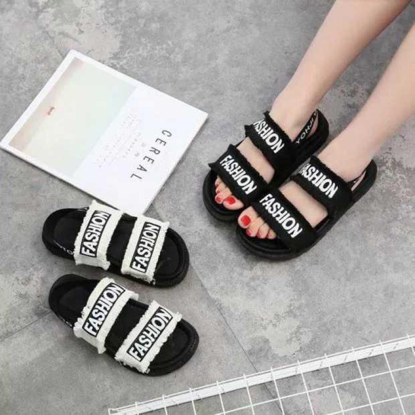 Xăng đan nữ học sinh Bi Shop giá rẻ