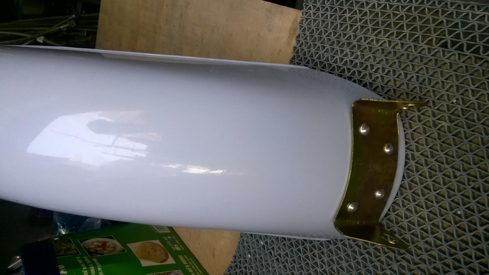 dè nhựa sau + cóc đèn honda 67