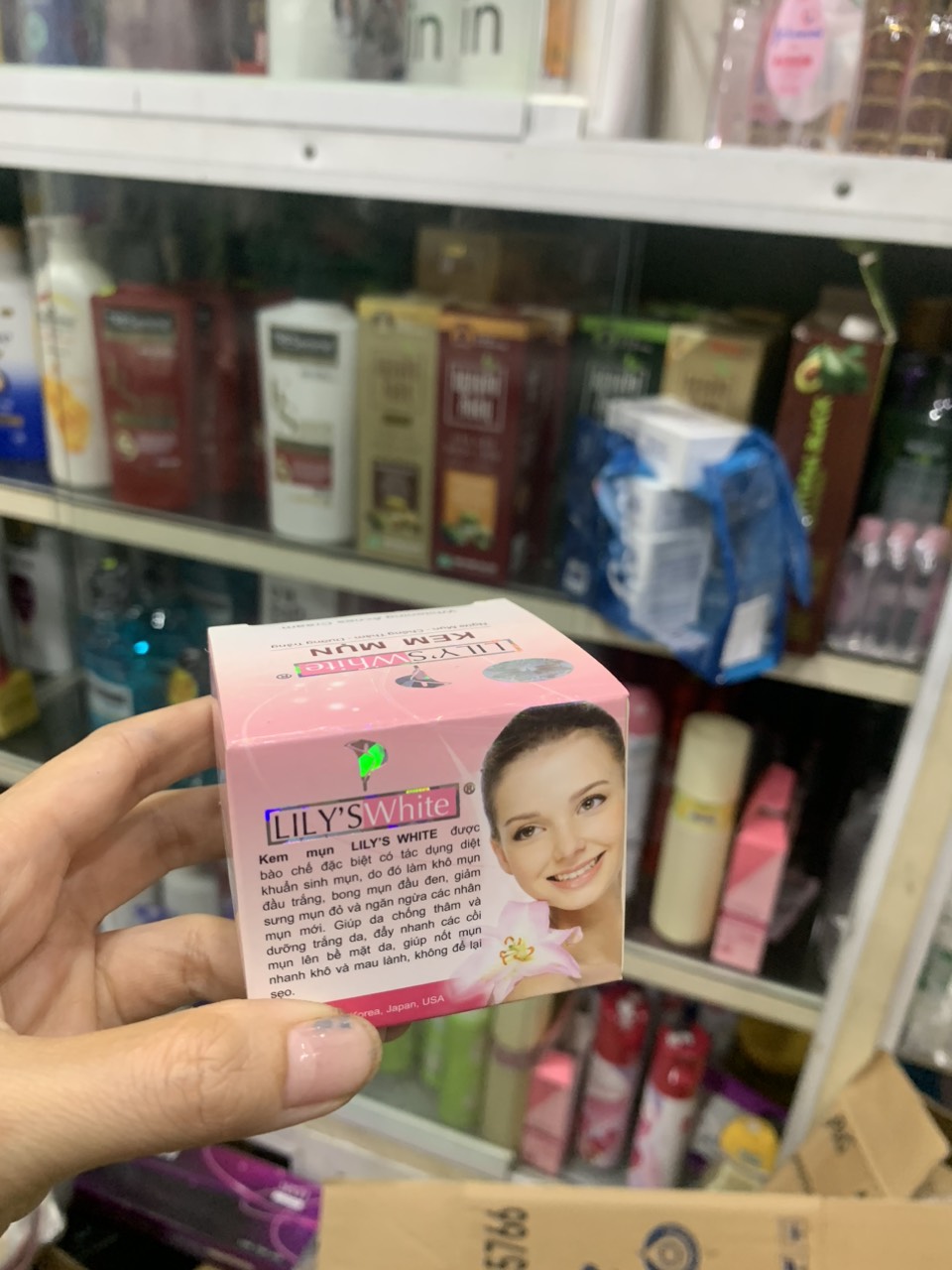 Kem Mụn Lily’s White 16g