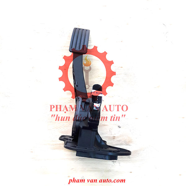 Bàn đạp chân ga ford transit chính hãng 6c119f836ce