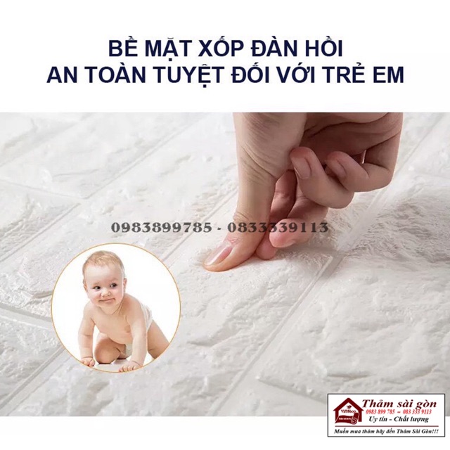 Xốp dán tường  khổ 70cm x 77cm
