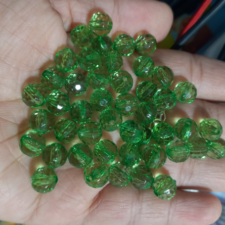 10/25/50gam hạt nhựa góc cạnh nhiều màu size 8mm