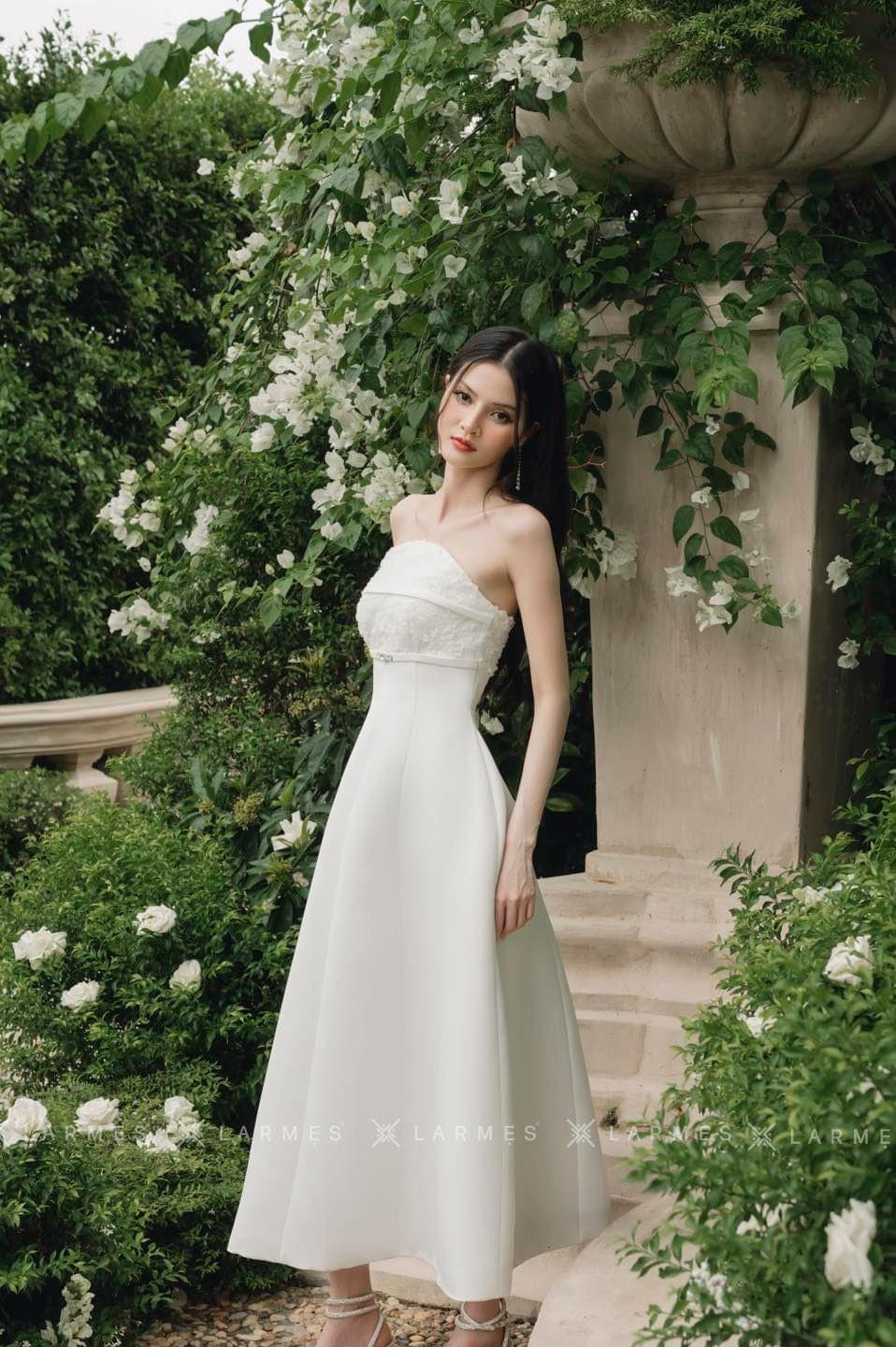 Larmes - Đầm cúp ngực Emma