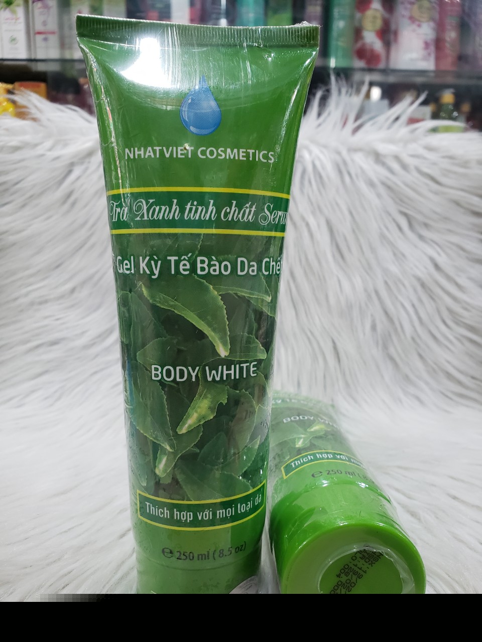 [HCM]Tẩy tế bào chết body Nhật Việt 250ml