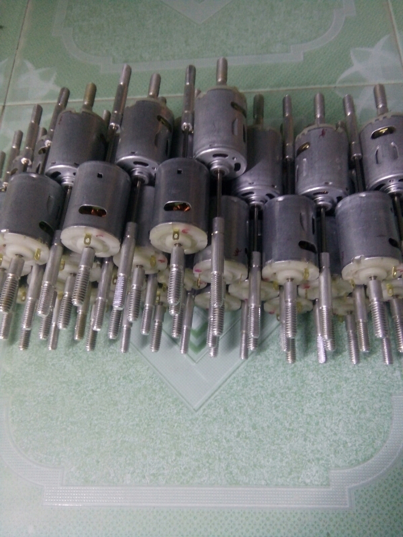 MOTOR QUẠT 12vdc có sẳn cốt