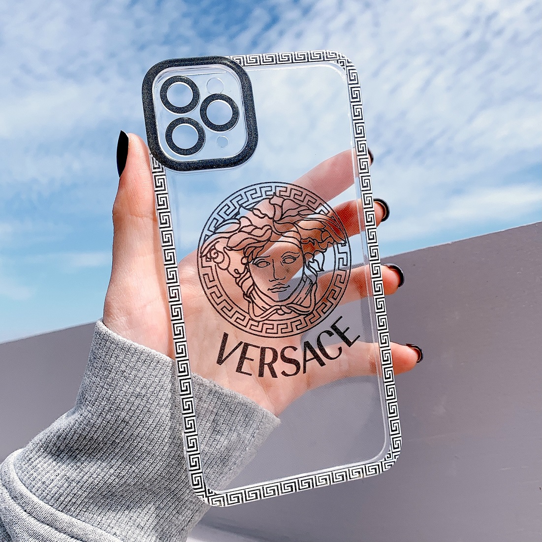 Ốp Lưng Silicon Chống Sốc Viền Nổi VERSACE