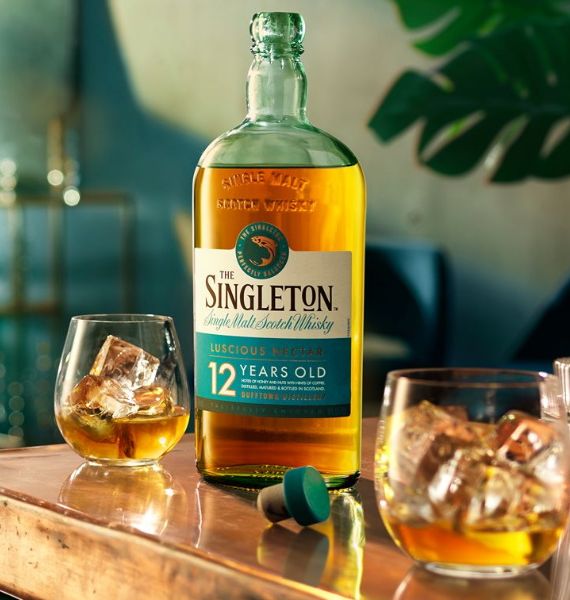 Vỏ chai Singleton thủy tinh màu hộp gỗ đẹp