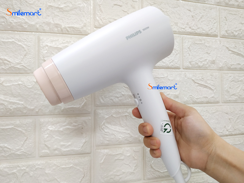 Máy sấy tóc Philips BHD300/10