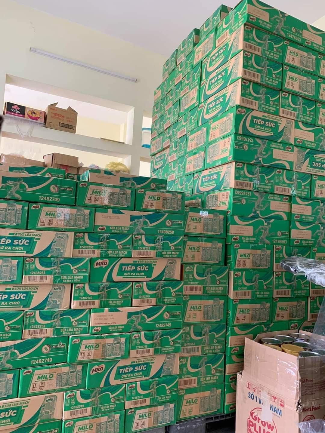 [Date T02/2023]01 Thùng 24 lon Milo teen 240ml