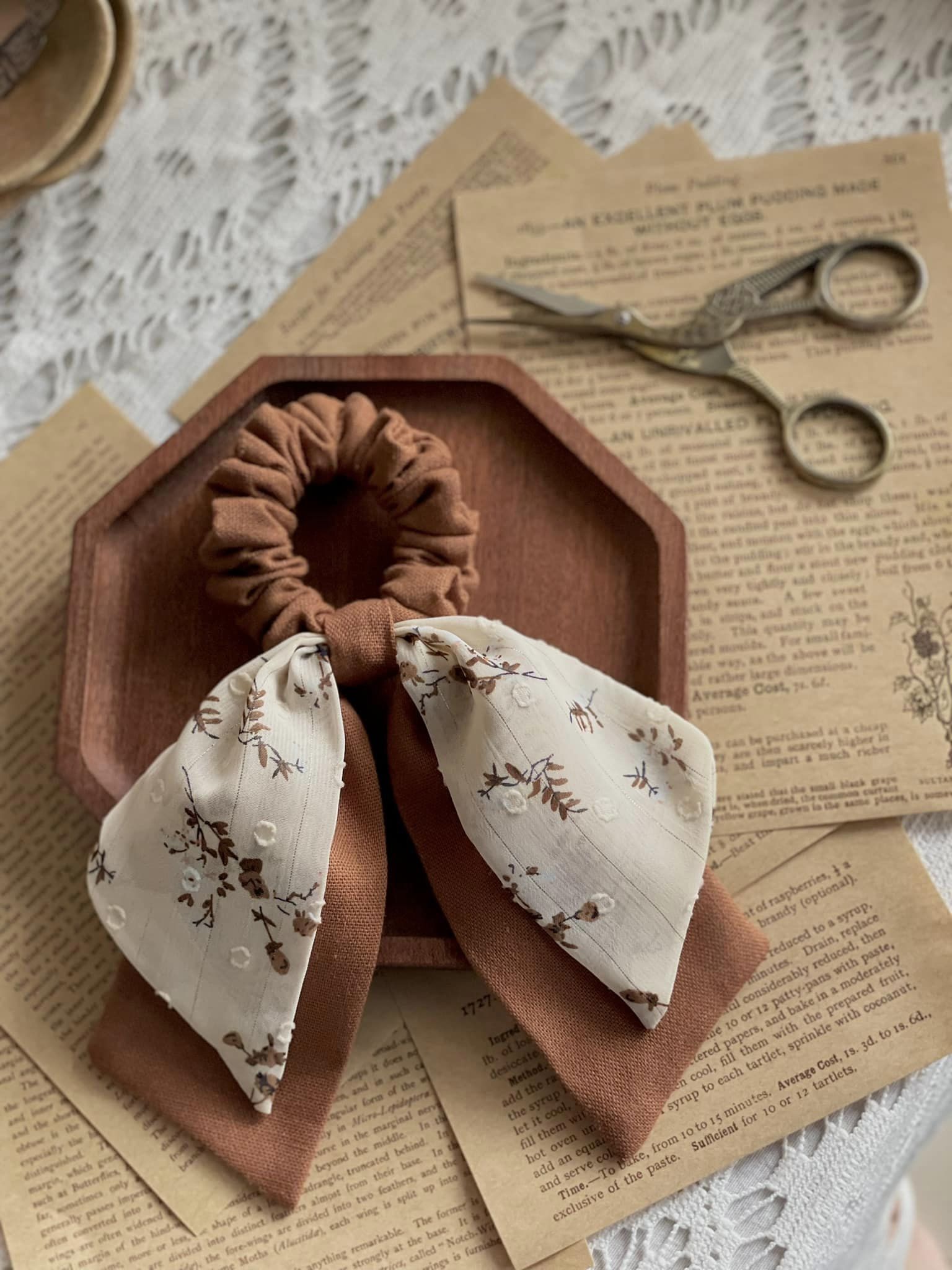 Dây Cột Tóc Scrunchies Linen Handmade