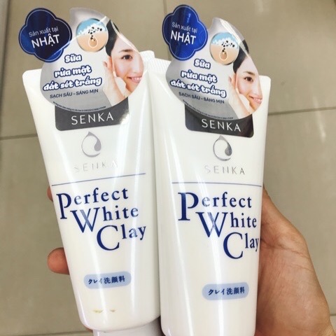 Sữa rửa mặt Senka đất sét trắng