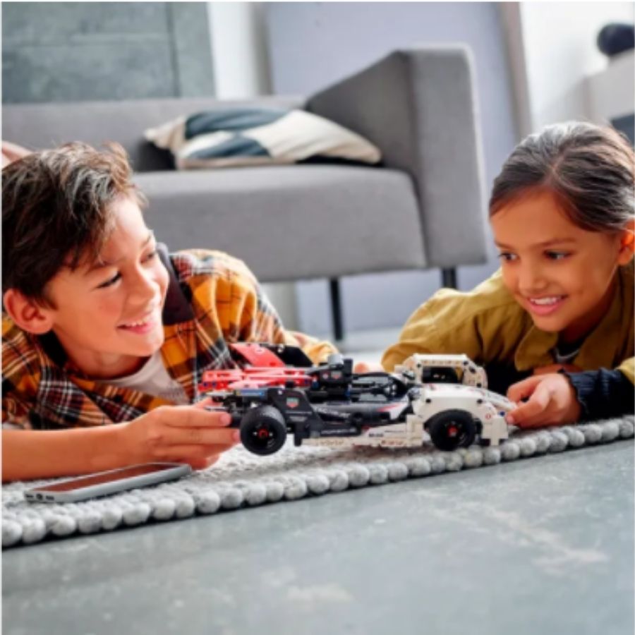 BỘ LẮP RÁP LEGO TECHNIC 42137 SIÊU XE PORSCHE FORMULA E™ 99X ELECTRIC