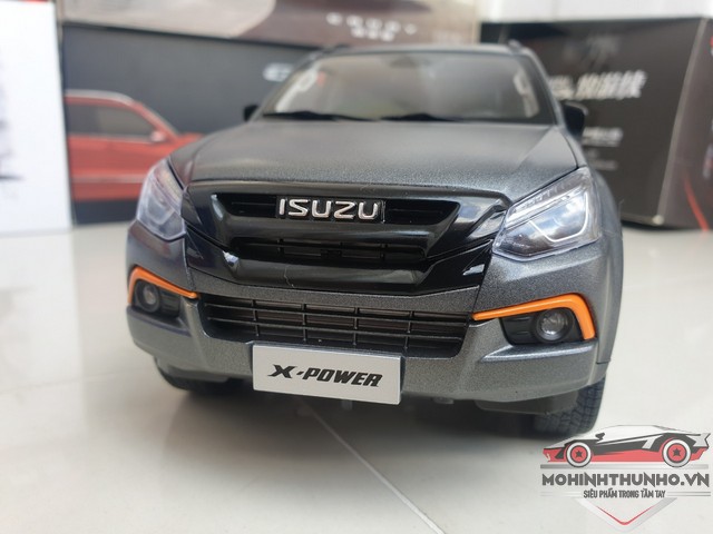 Xe mô hình Isuzu MU-X, tỉ lệ 1:18