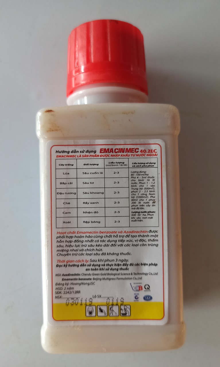 Thuốc trừ sâu EMACIMEC 40.2 EC - Chai 100ml