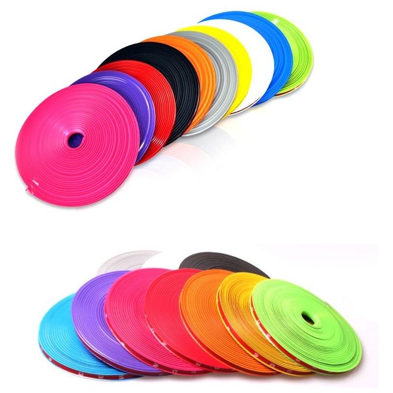 Decal dán vành xe ô tô phản quang đẹp, hiện đại