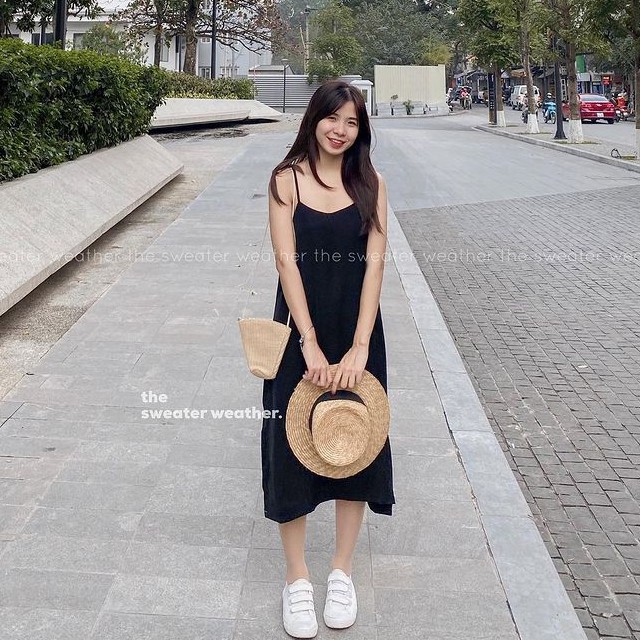 Đầm 2 dây chất đũi mát , đầm 2 dây xe tà hot hit