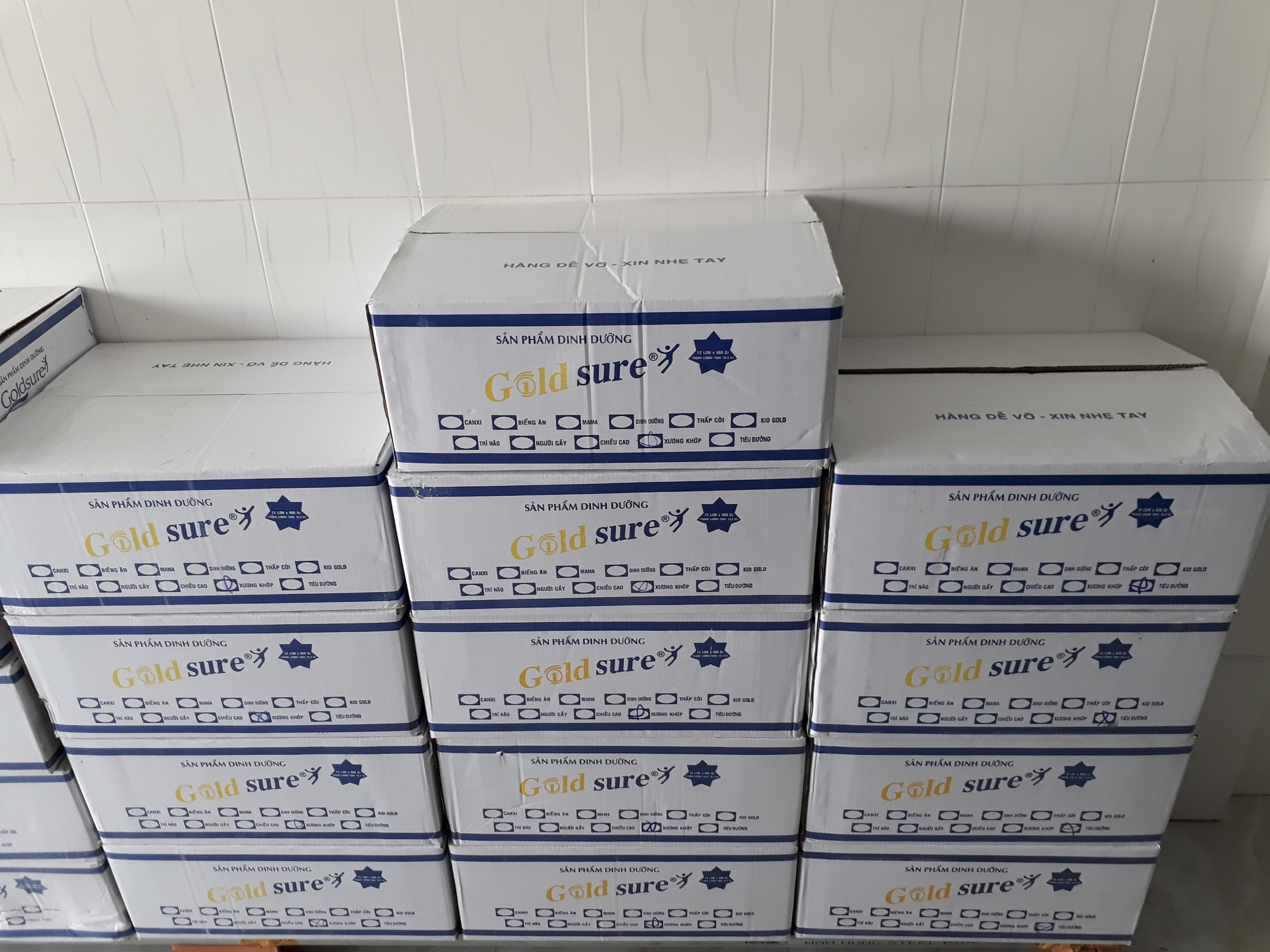 SỮA DÀNH CHO BÀ BẦU GOLDSURE LON 900G