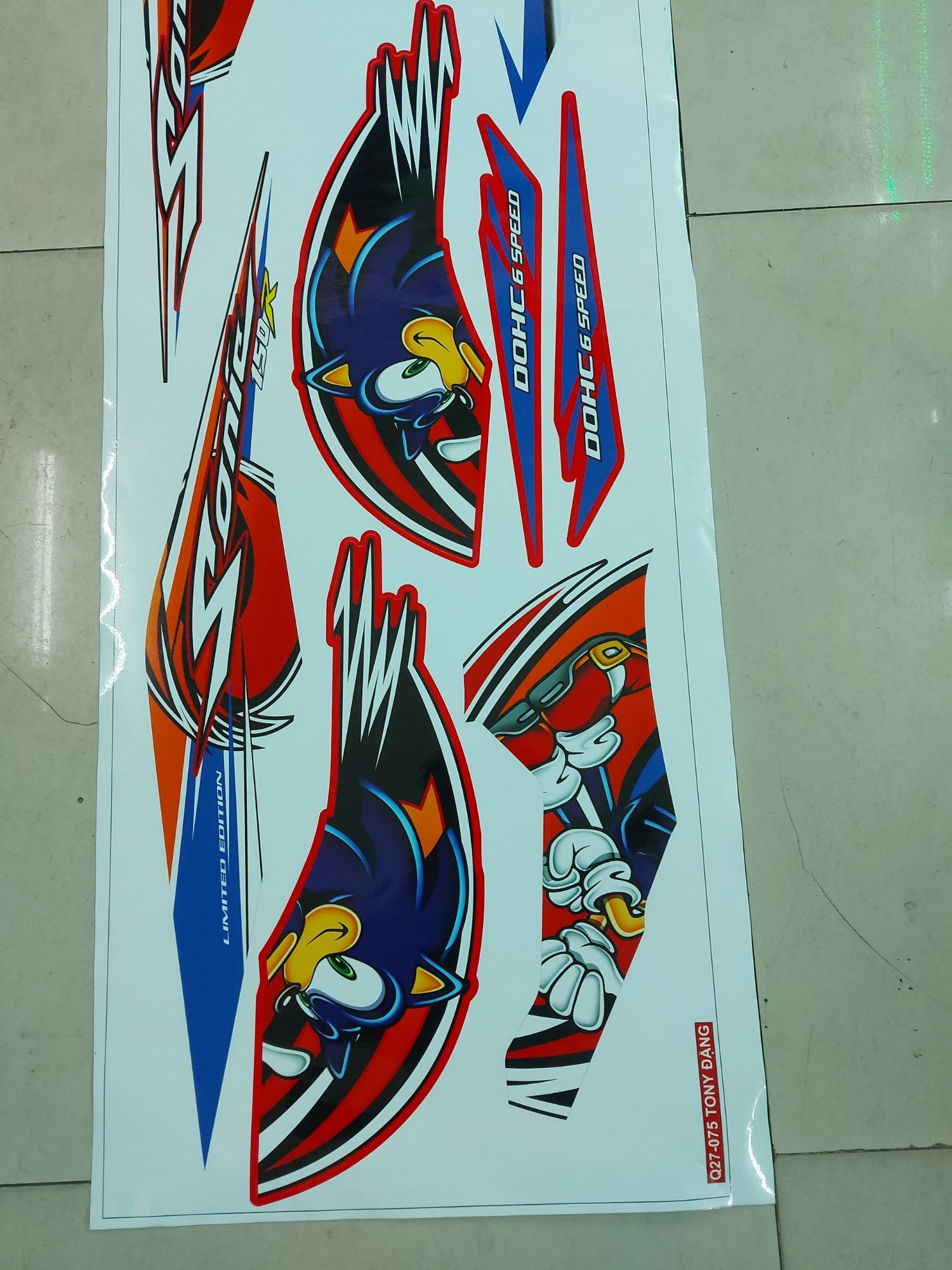 Tem xe sonic tem rời dán các màu xe