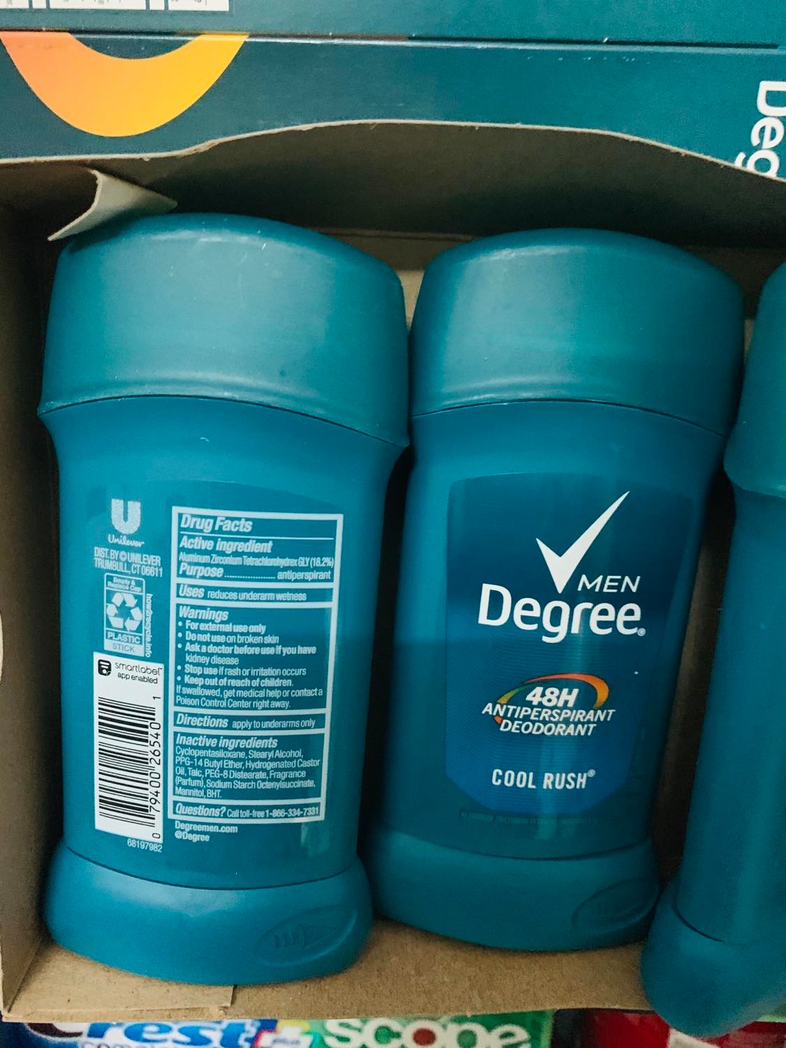 [HCM]Lăn khử mùi Degree Cool Rush - Mỹ - 76g