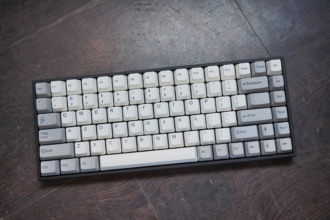 Bàn phím cơ không dây chơi game E-DRA EK384W - Gateron Switch