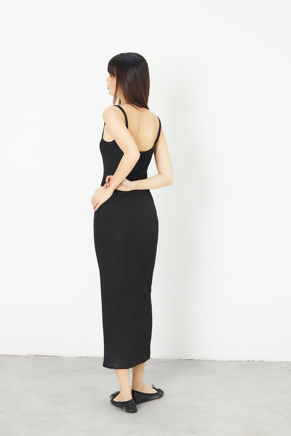 [OUTLET SALE] DOTTIE - Đầm thun midi hai dây - D0471