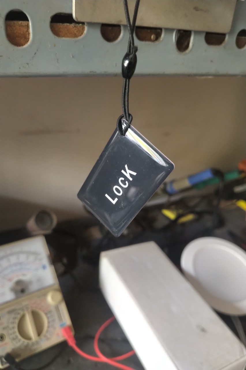 Thẻ từ khóa thông minh, thẻ RFID, khóa thông minh
