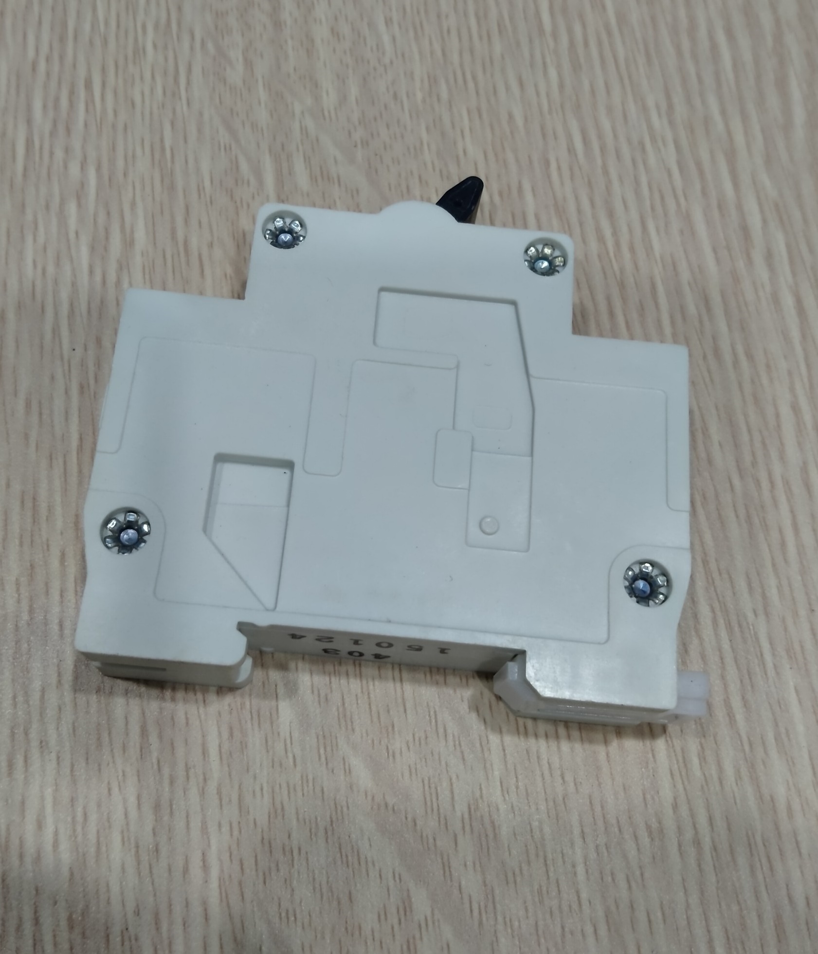 Aptomat 1P 6A 10A 16A 20A 25A 32A 40A 50A 63A Panasonic