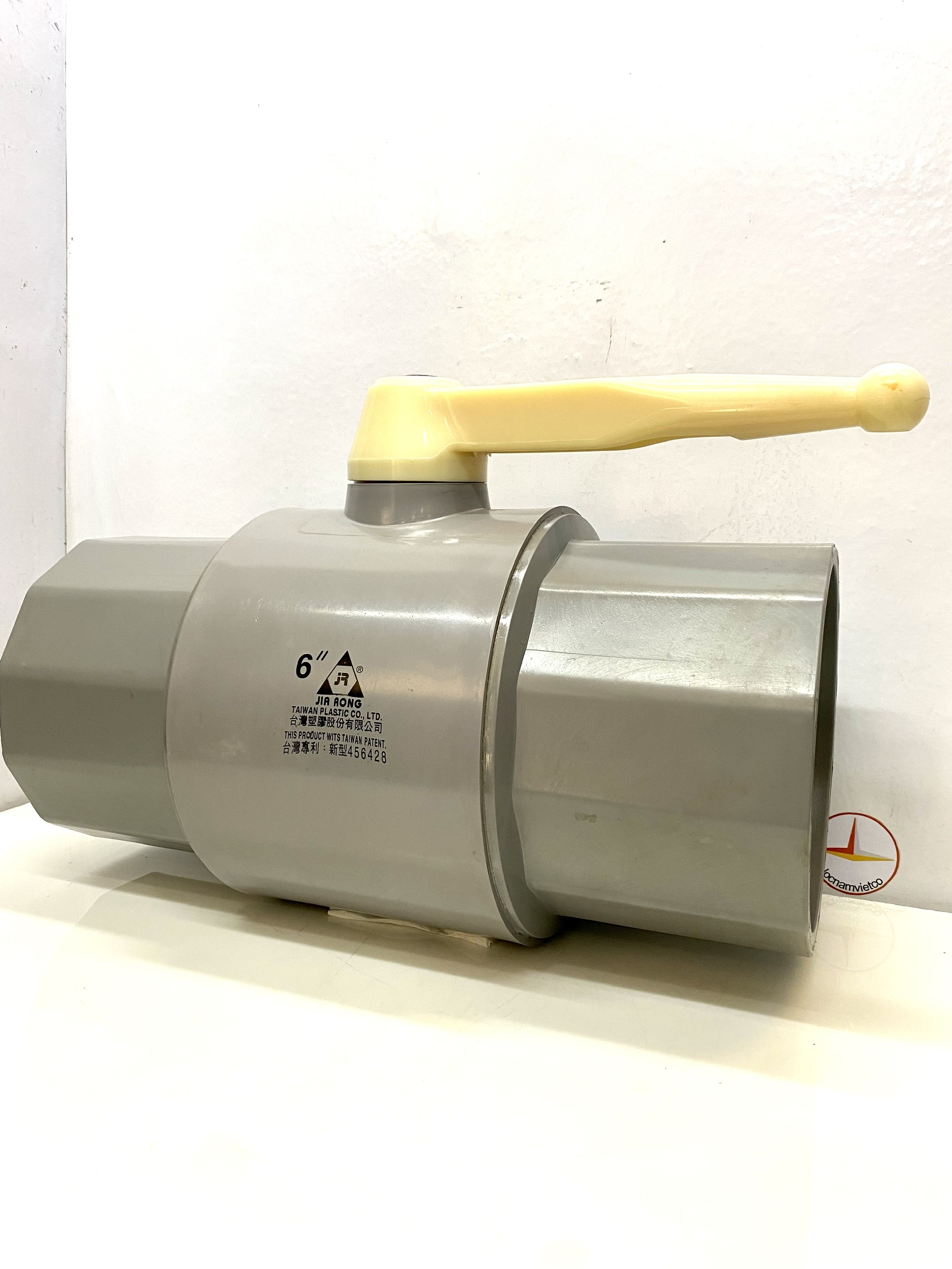 Van 168 tay trắng nhựa pvc jiarong - fb060