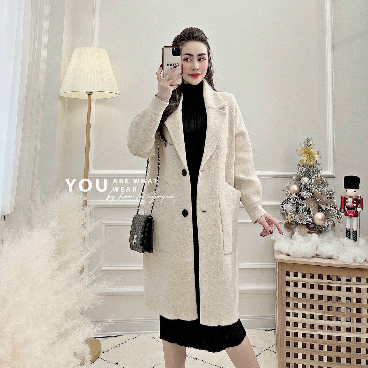 Áo khoác dạ nữ dáng dài