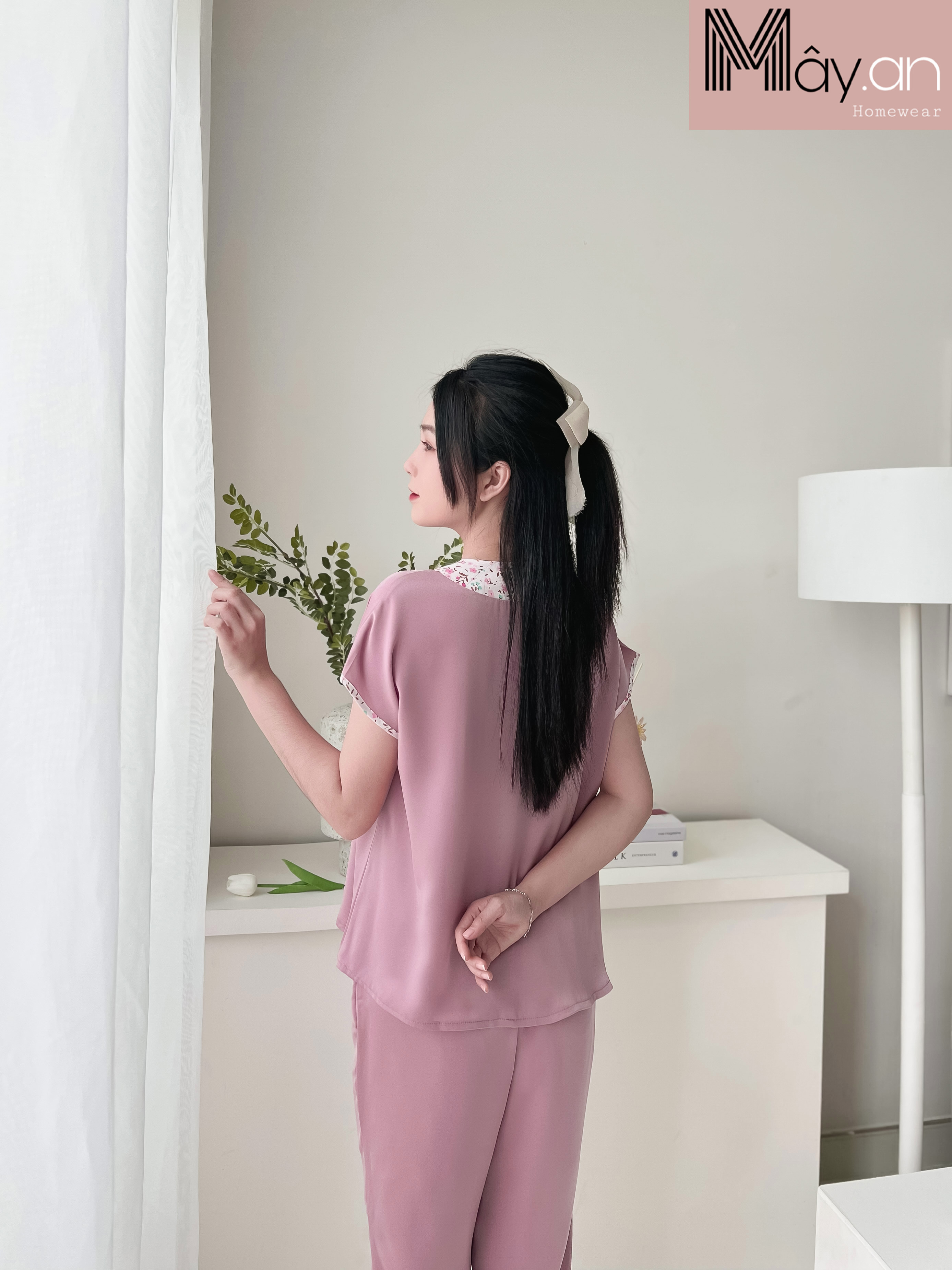 Đồ mặc nhà Mây áo viền hoa lụa nhung cao cấp - quần dài