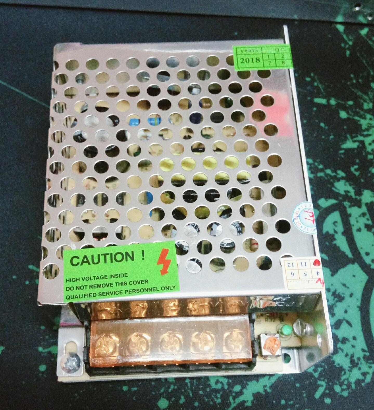 Nguồn tổng tổ ong 12v 5a