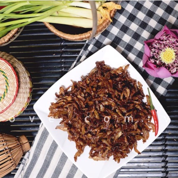 Cá Cơm kho ăn liền 500gr [VOVEDACSAN]