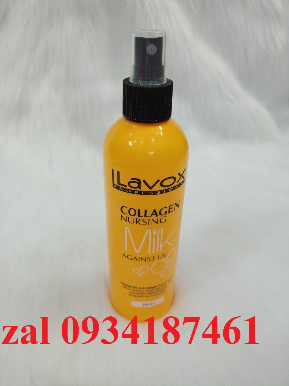 Xịt dưỡng tóc collagen Nursing Milk Lavox vàng
