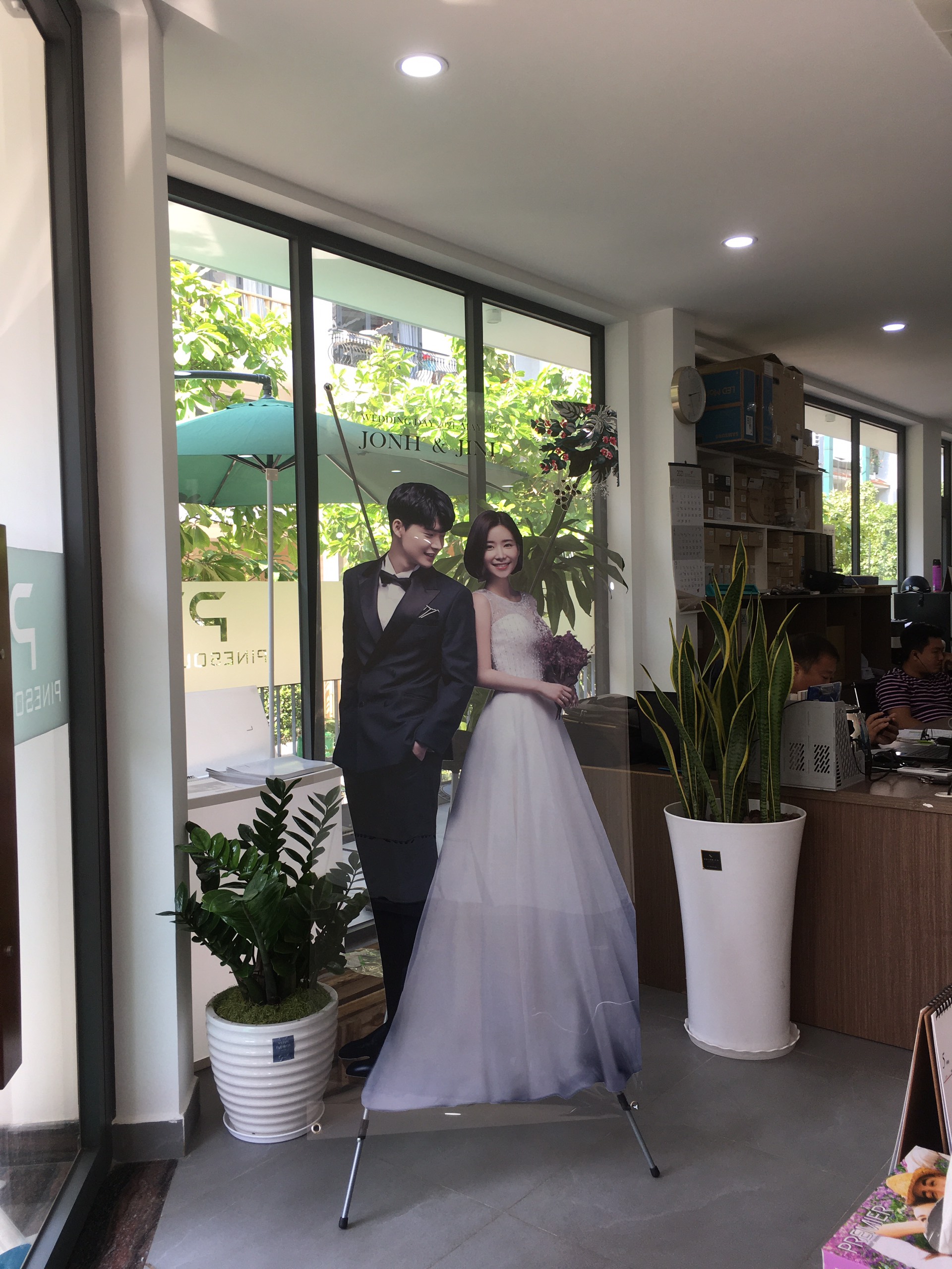 Standee X tempered size 80*180cm