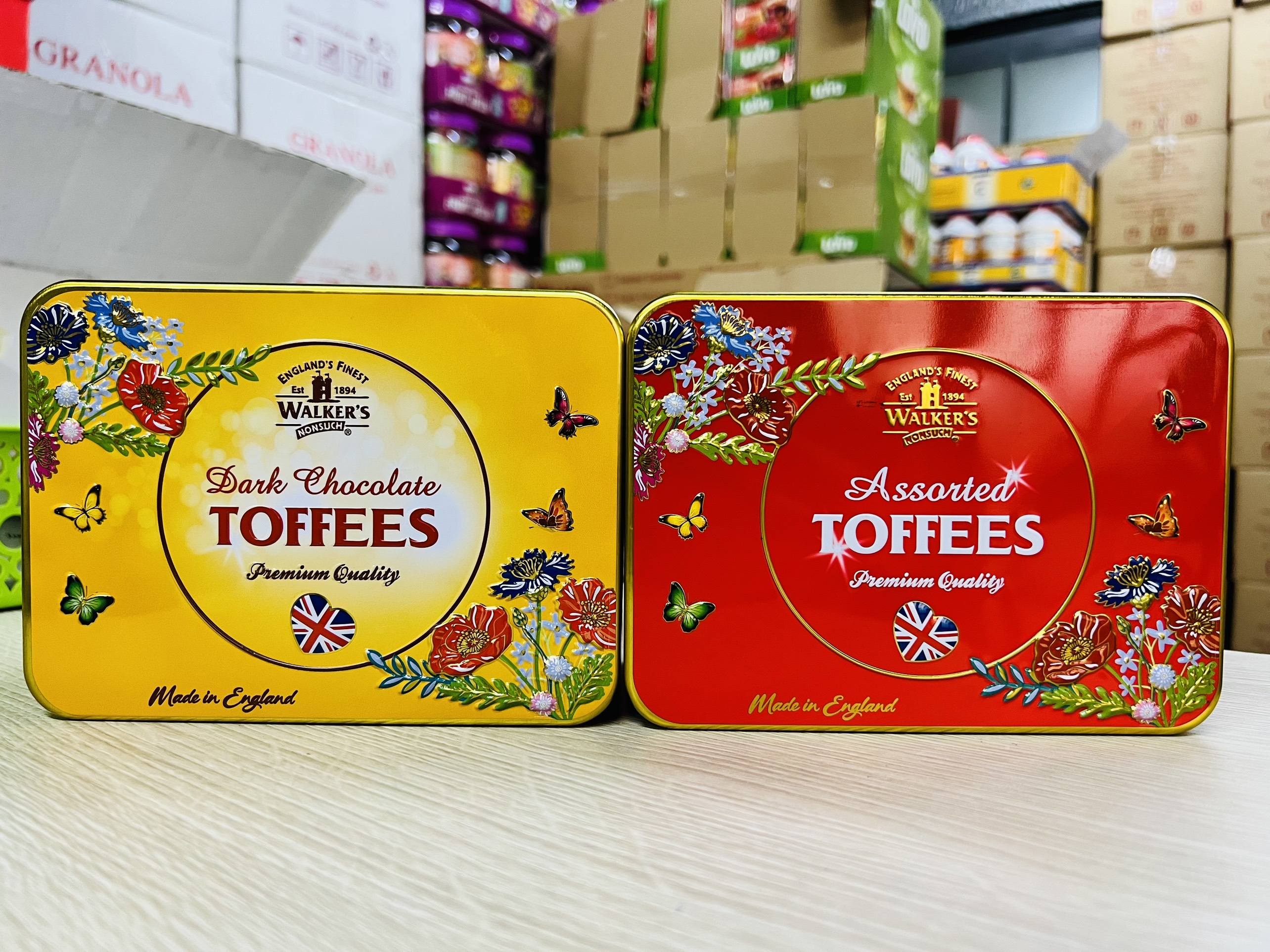 Kẹo Walker's Toffees dạng hộp 200g