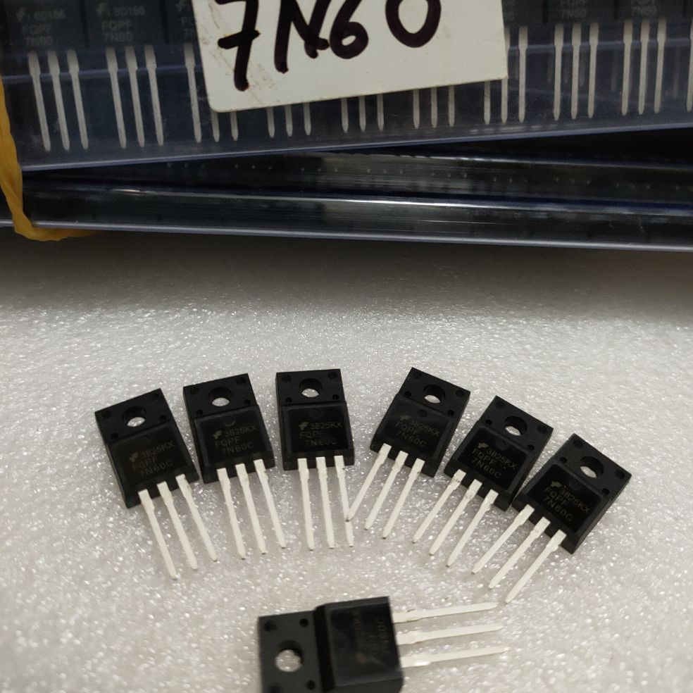 5 con mosfet 7n60