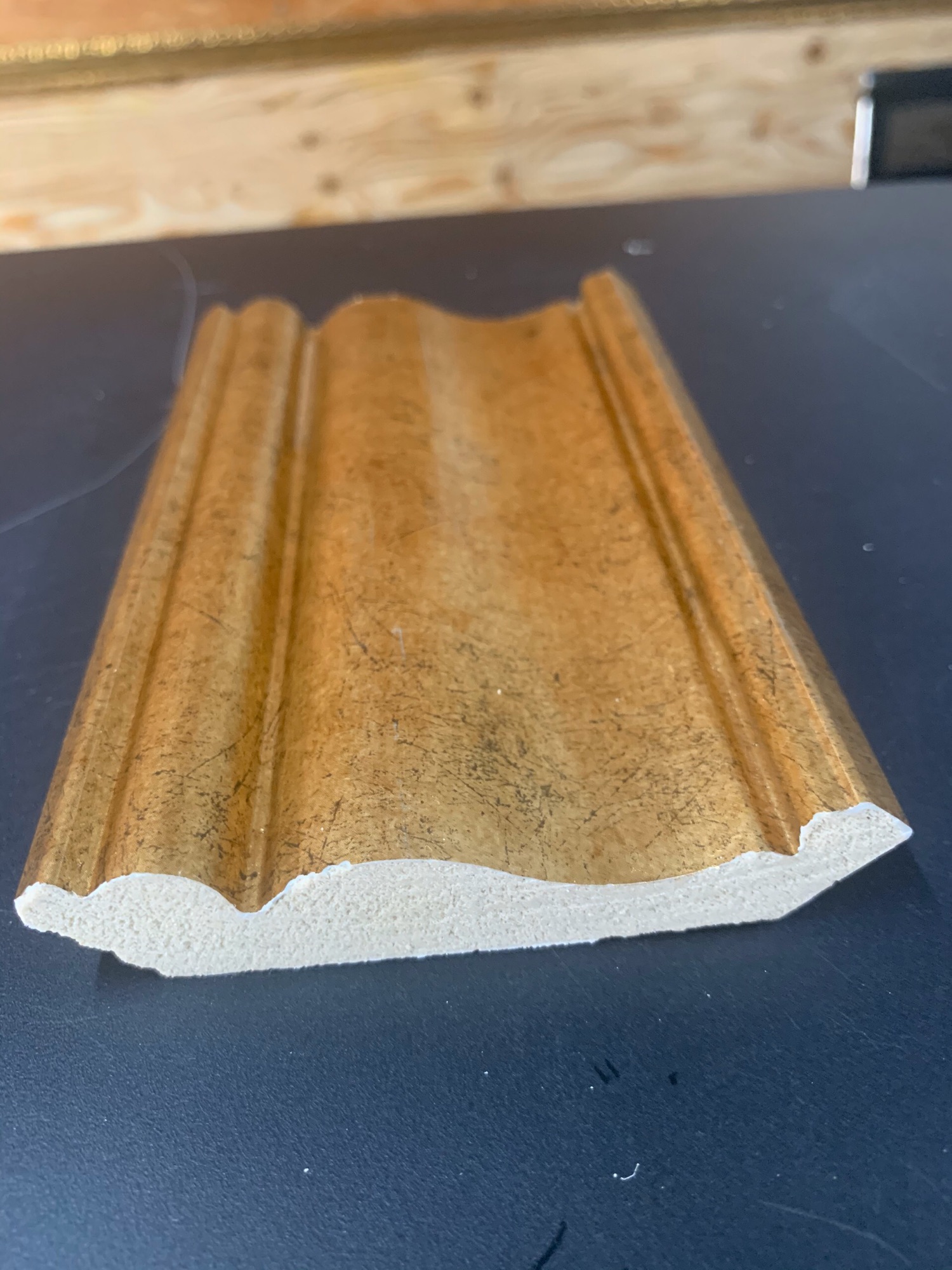 Phào chỉ cổ Trần