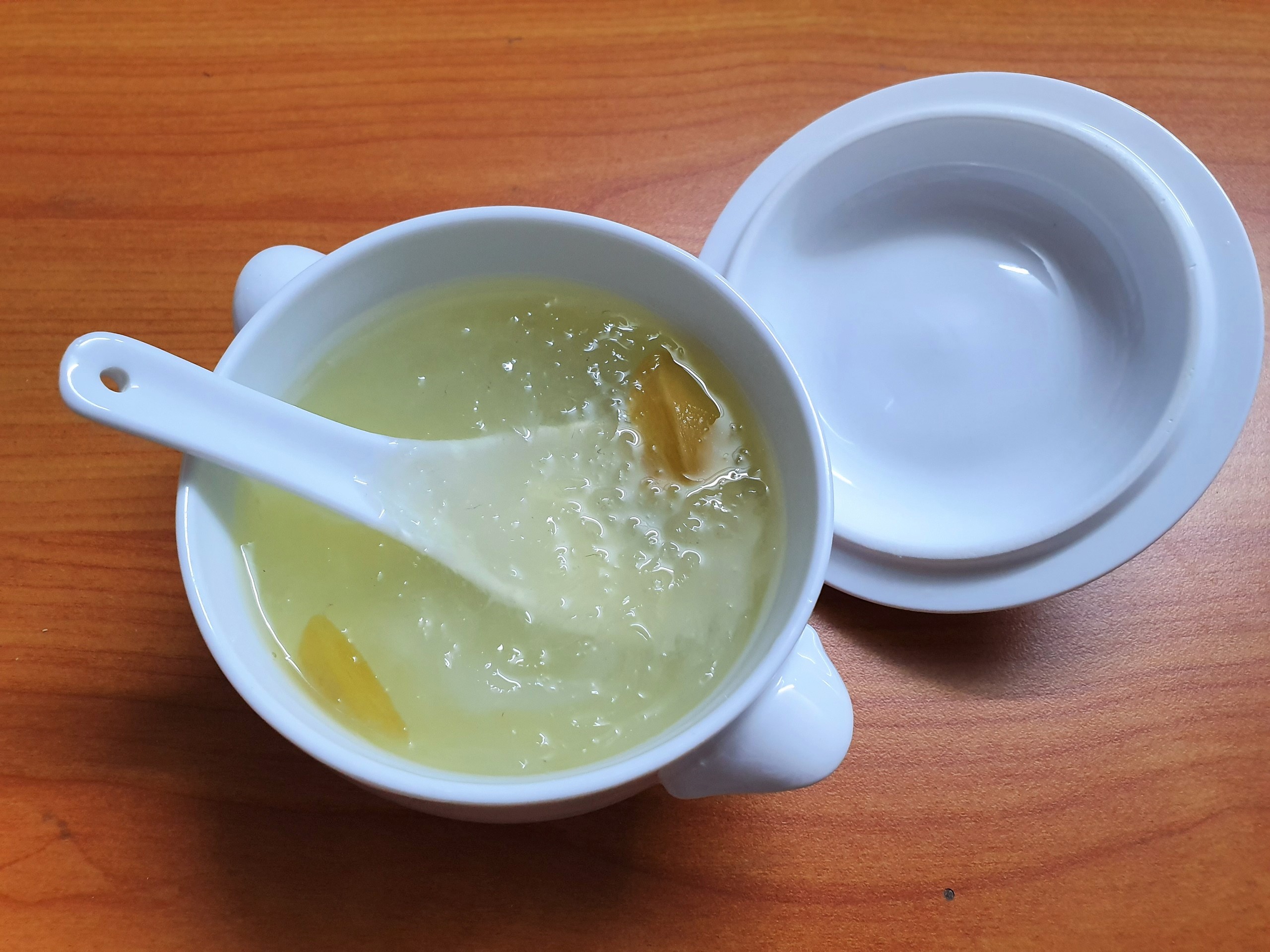 Thố sứ chưng yến 240ml