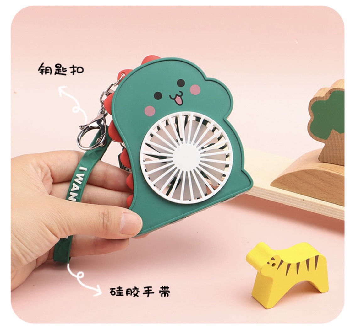 Quạt mini sạc điện có móc khóa cute