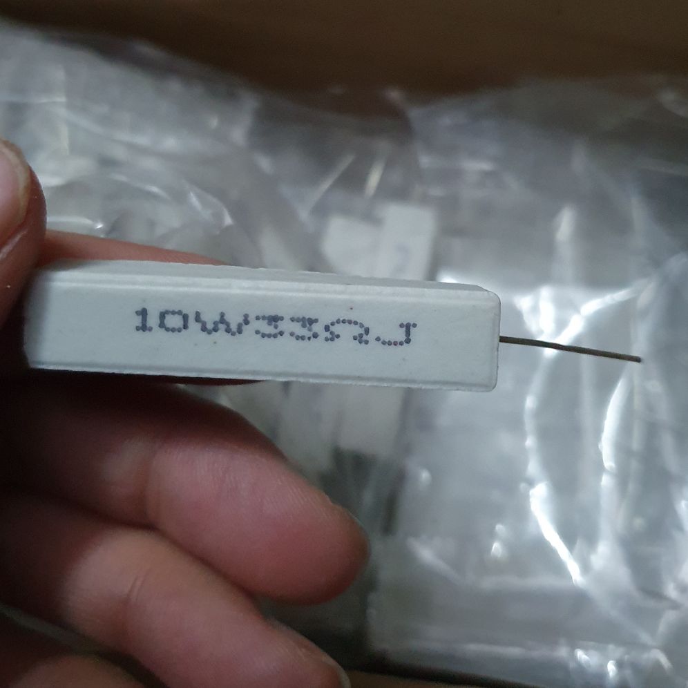 Trở sứ 33 ôm 10w giá bán 10 con