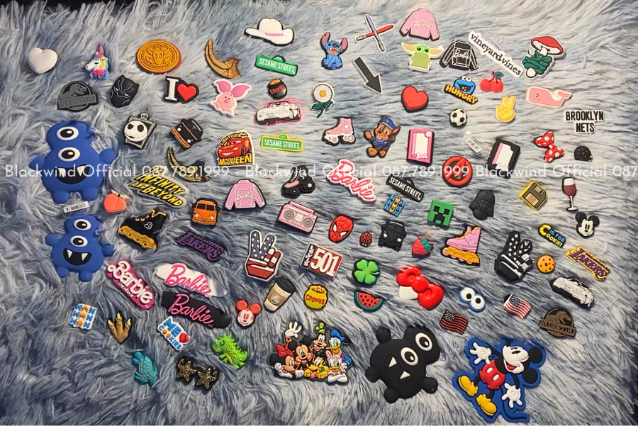 Nút Sticker Jibbitz Gắn Dép Crocs Ngẫu Nhiên