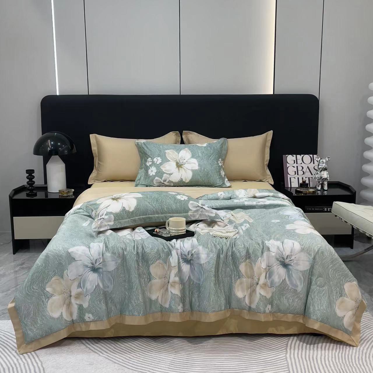 Thai Silk Summer-Autumn Blankets Are Good Quality, with Rich Patterns.